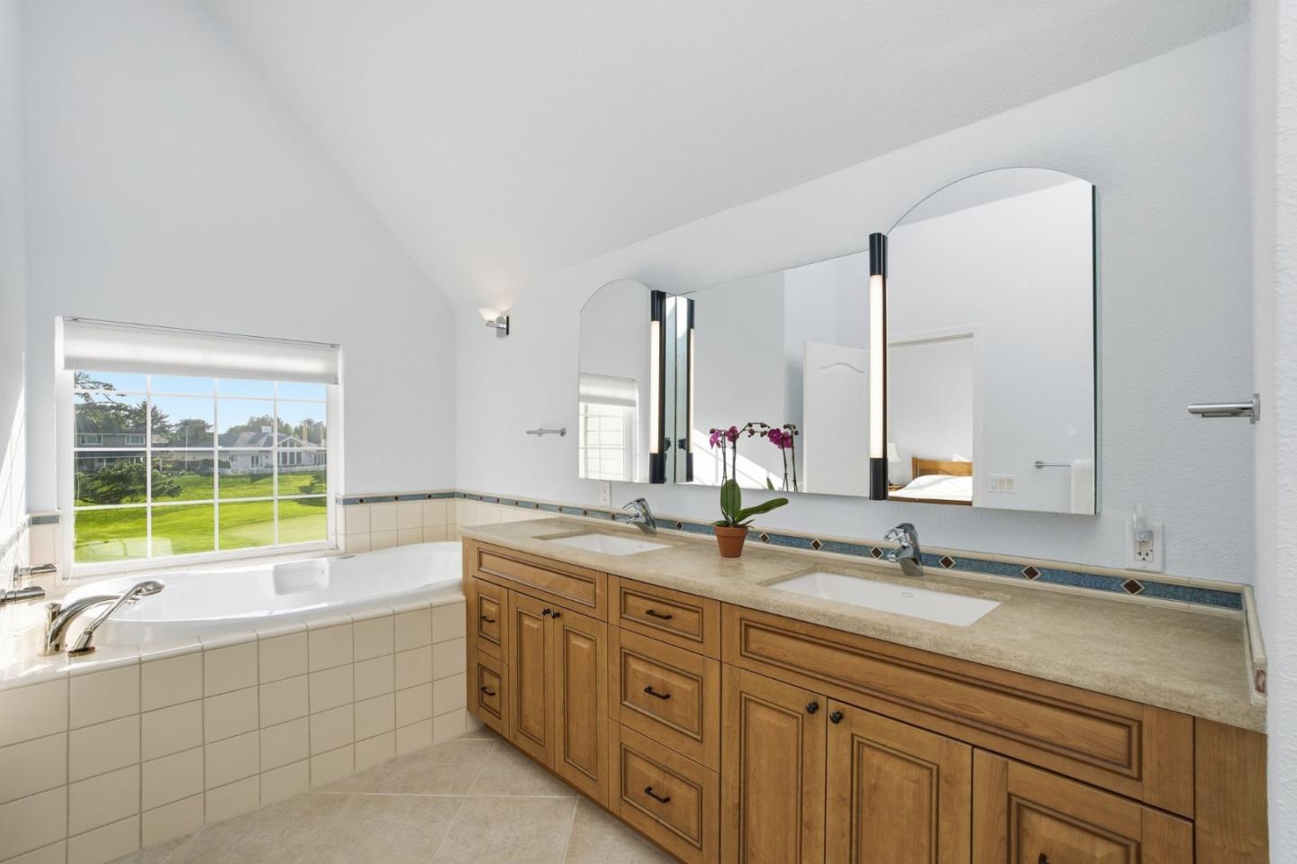 Detail Gallery Image 36 of 72 For 25 Merion Rd, Half Moon Bay,  CA 94019 - 3 Beds | 2/1 Baths