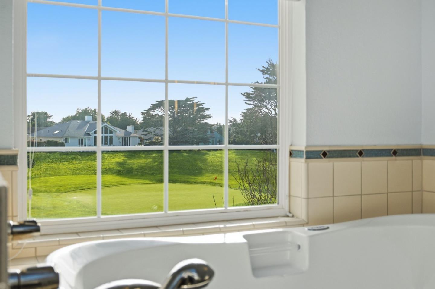 Detail Gallery Image 38 of 72 For 25 Merion Rd, Half Moon Bay,  CA 94019 - 3 Beds | 2/1 Baths