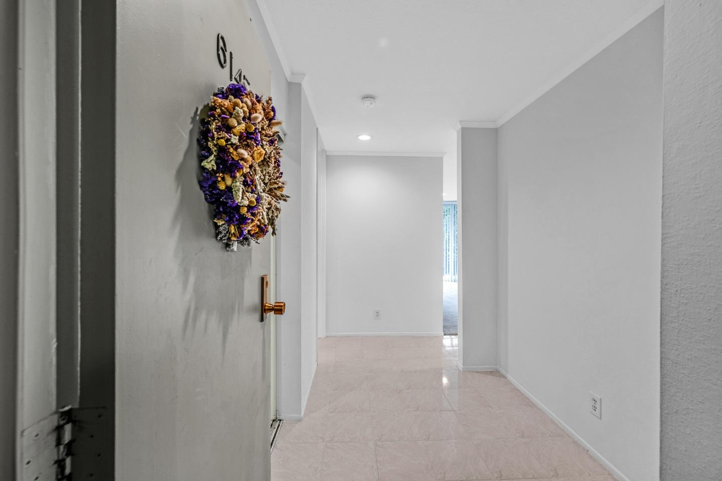 Detail Gallery Image 2 of 32 For 6145 Shelter Creek Ln, San Bruno,  CA 94066 - 1 Beds | 1 Baths