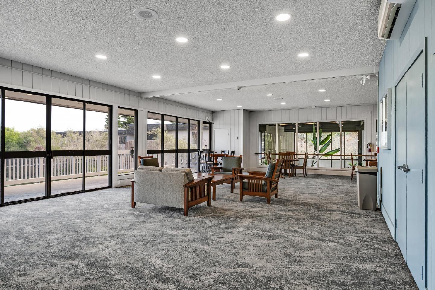 Detail Gallery Image 29 of 32 For 6145 Shelter Creek Ln, San Bruno,  CA 94066 - 1 Beds | 1 Baths