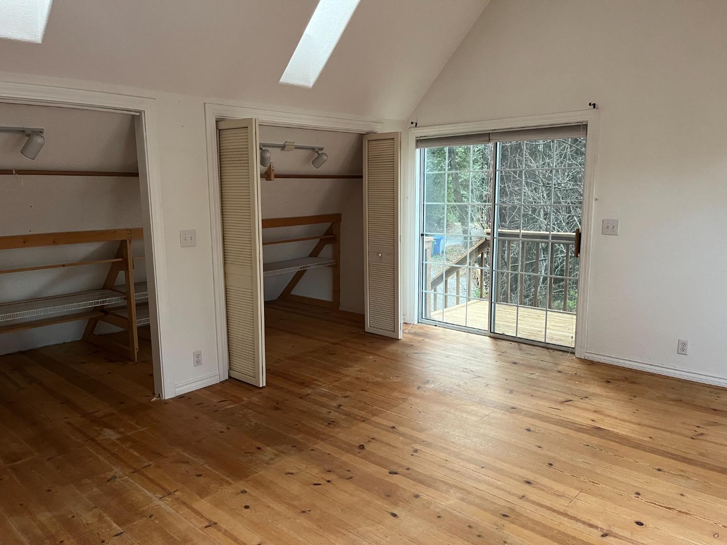 Detail Gallery Image 12 of 14 For 18165 Santa Ana Rd, Los Gatos,  CA 95033 - 2 Beds | 3 Baths