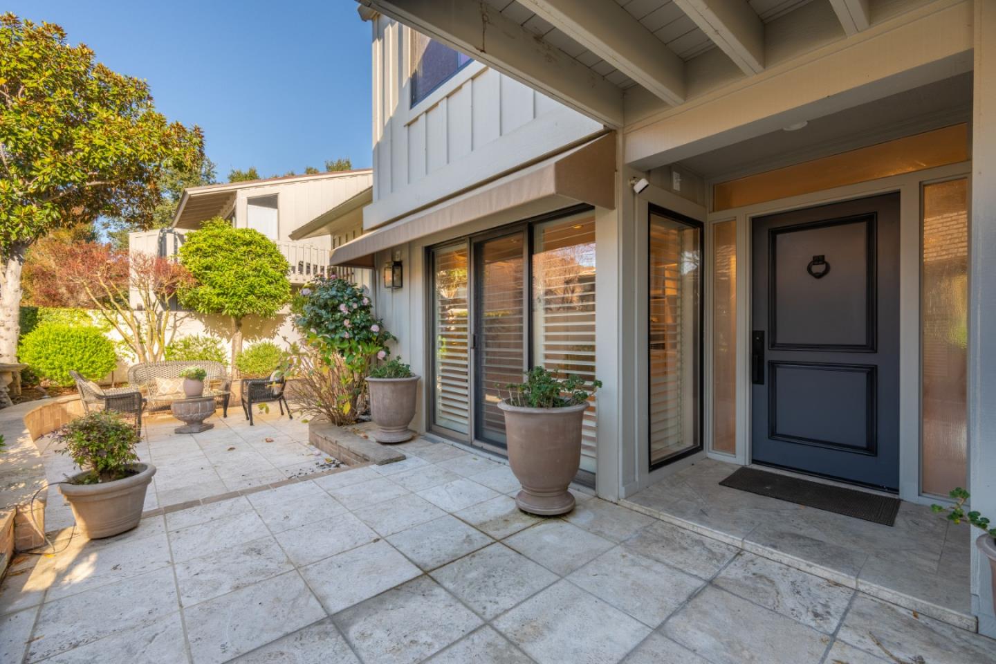 Detail Gallery Image 2 of 24 For 9502 Alder Ct, Carmel,  CA 93923 - 3 Beds | 3/1 Baths