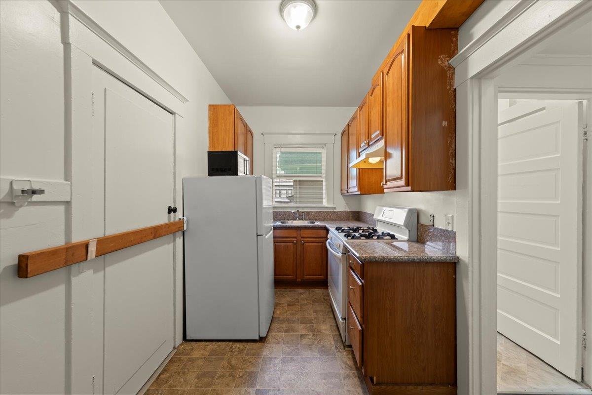 Detail Gallery Image 11 of 20 For 1736 23rd Ave, Oakland,  CA 94606 - – Beds | – Baths