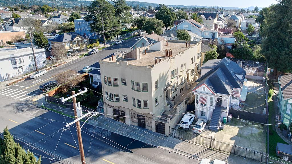 Detail Gallery Image 5 of 20 For 1736 23rd Ave, Oakland,  CA 94606 - – Beds | – Baths