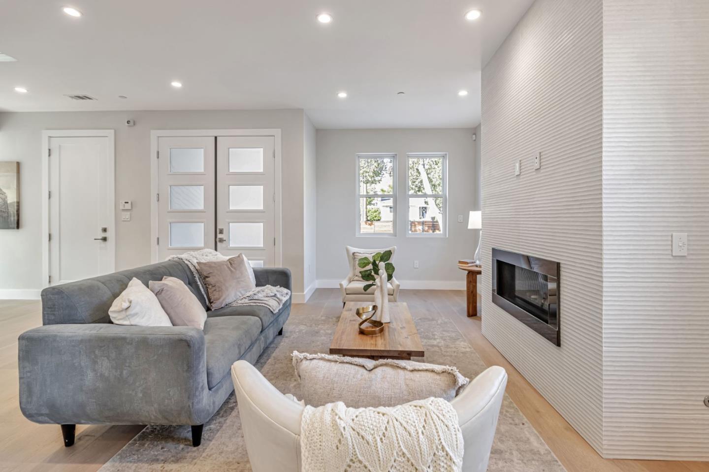 Detail Gallery Image 22 of 23 For 1066 Larch Ave, Moraga,  CA 94556 - 5 Beds | 4/1 Baths