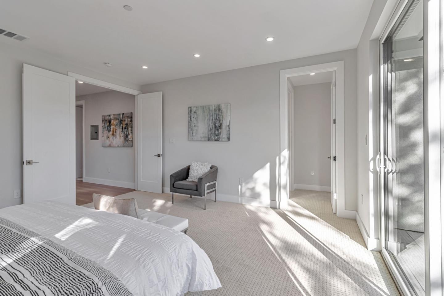 Detail Gallery Image 31 of 90 For 1066 Larch Ave, Moraga,  CA 94556 - 5 Beds | 4/1 Baths