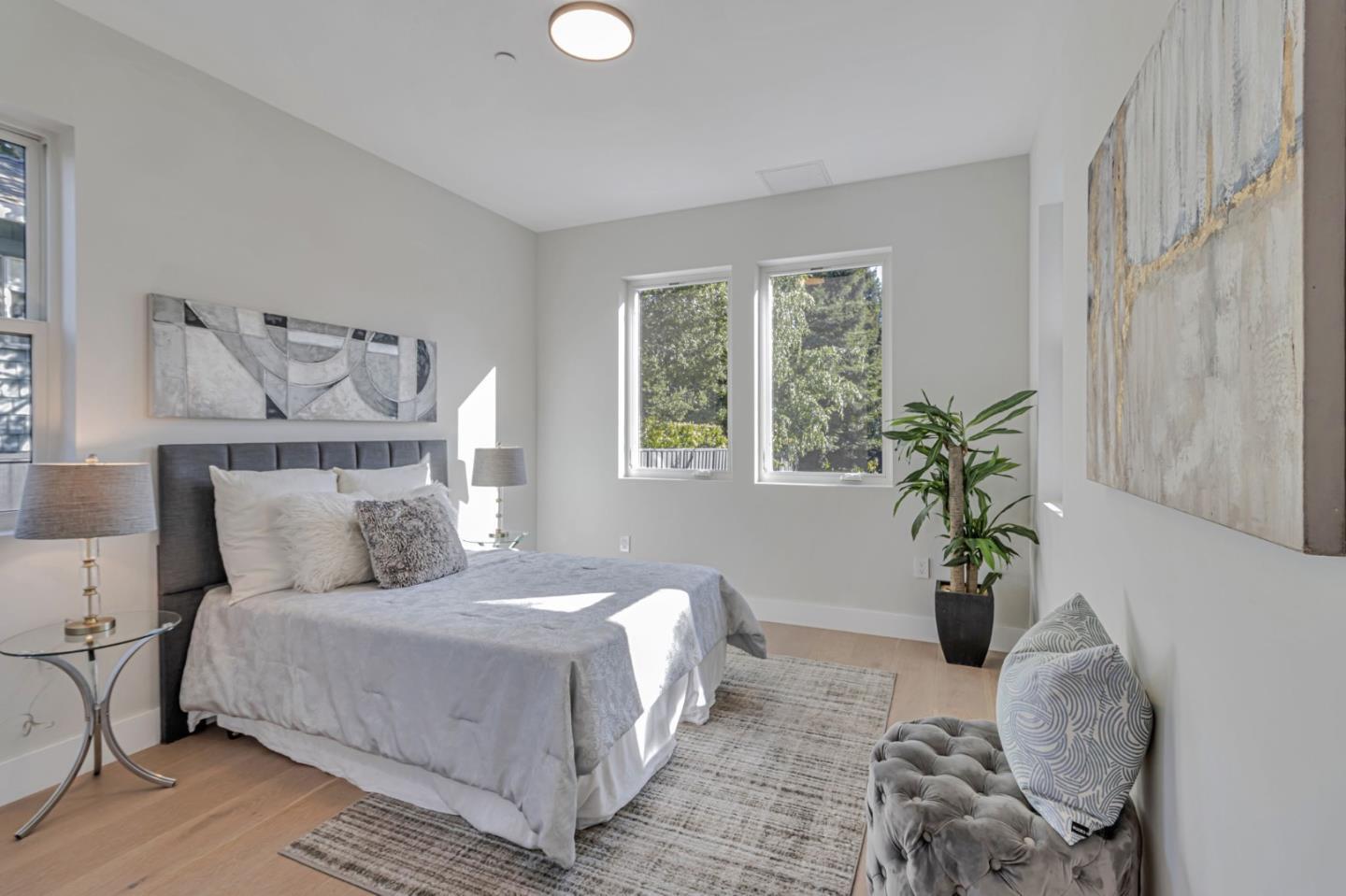 Detail Gallery Image 41 of 90 For 1066 Larch Ave, Moraga,  CA 94556 - 5 Beds | 4/1 Baths