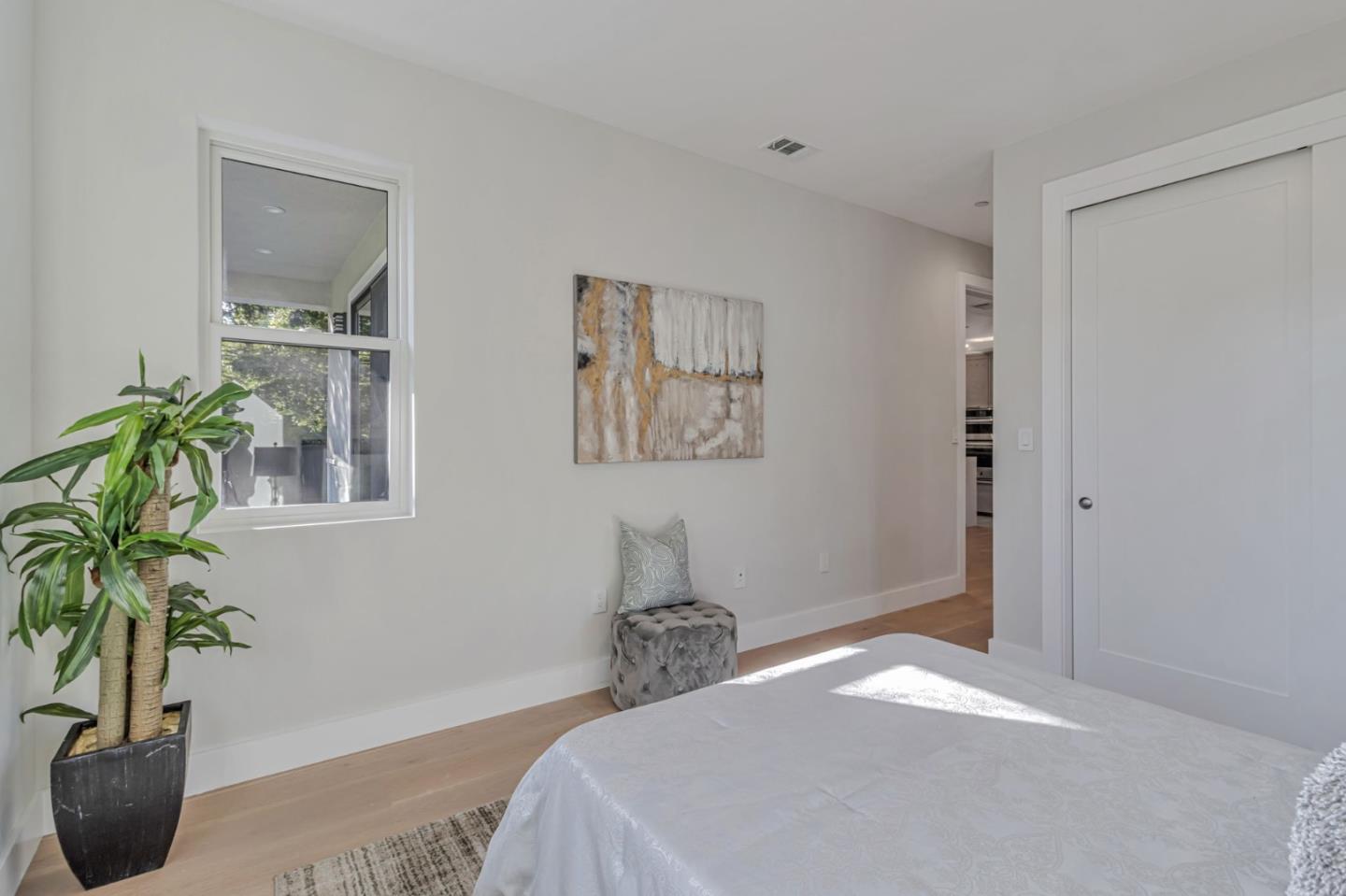 Detail Gallery Image 57 of 90 For 1066 Larch Ave, Moraga,  CA 94556 - 5 Beds | 4/1 Baths