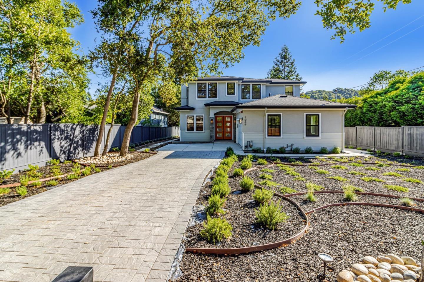 Detail Gallery Image 6 of 23 For 1066 Larch Ave, Moraga,  CA 94556 - 5 Beds | 4/1 Baths