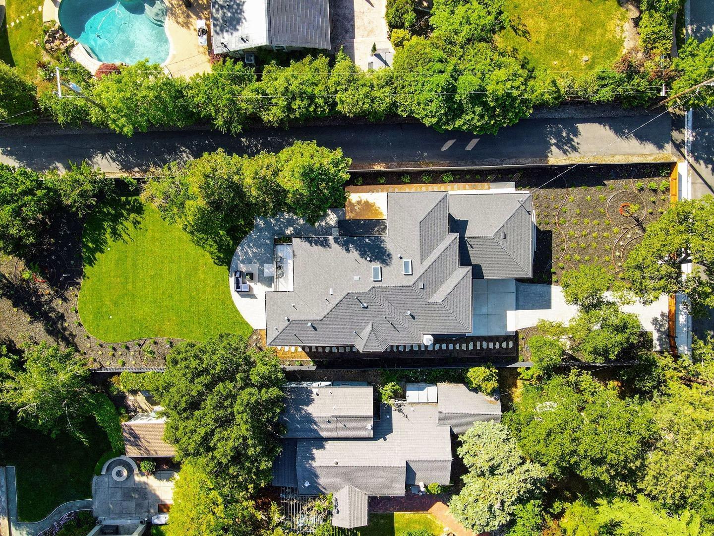 Detail Gallery Image 83 of 90 For 1066 Larch Ave, Moraga,  CA 94556 - 5 Beds | 4/1 Baths