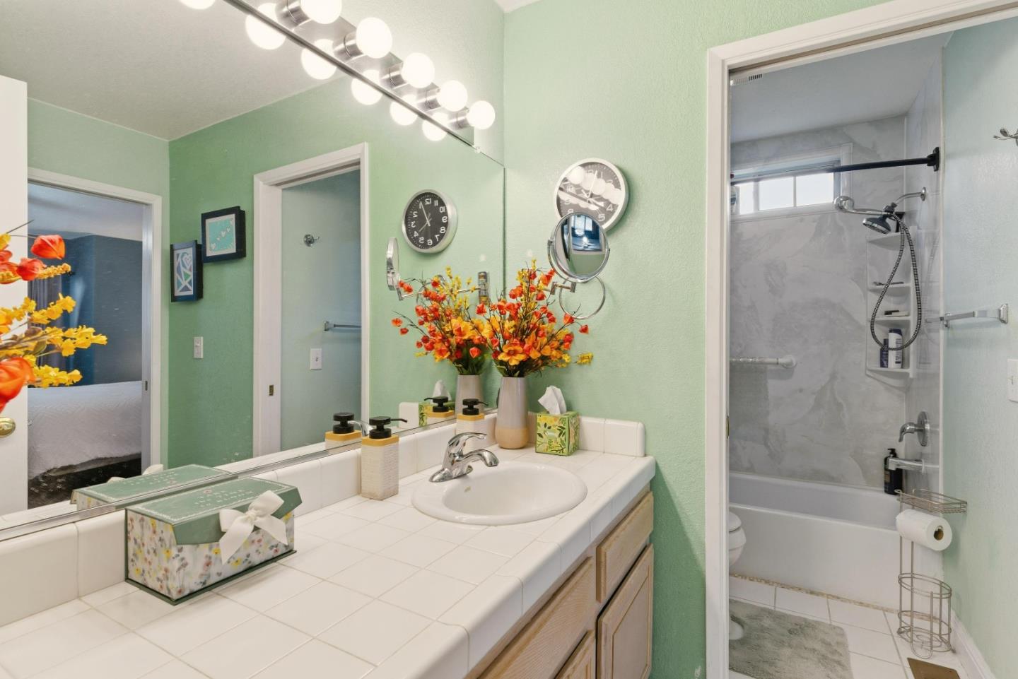 Detail Gallery Image 17 of 27 For 1521 Las Brisas Dr, Hollister,  CA 95023 - 3 Beds | 2 Baths