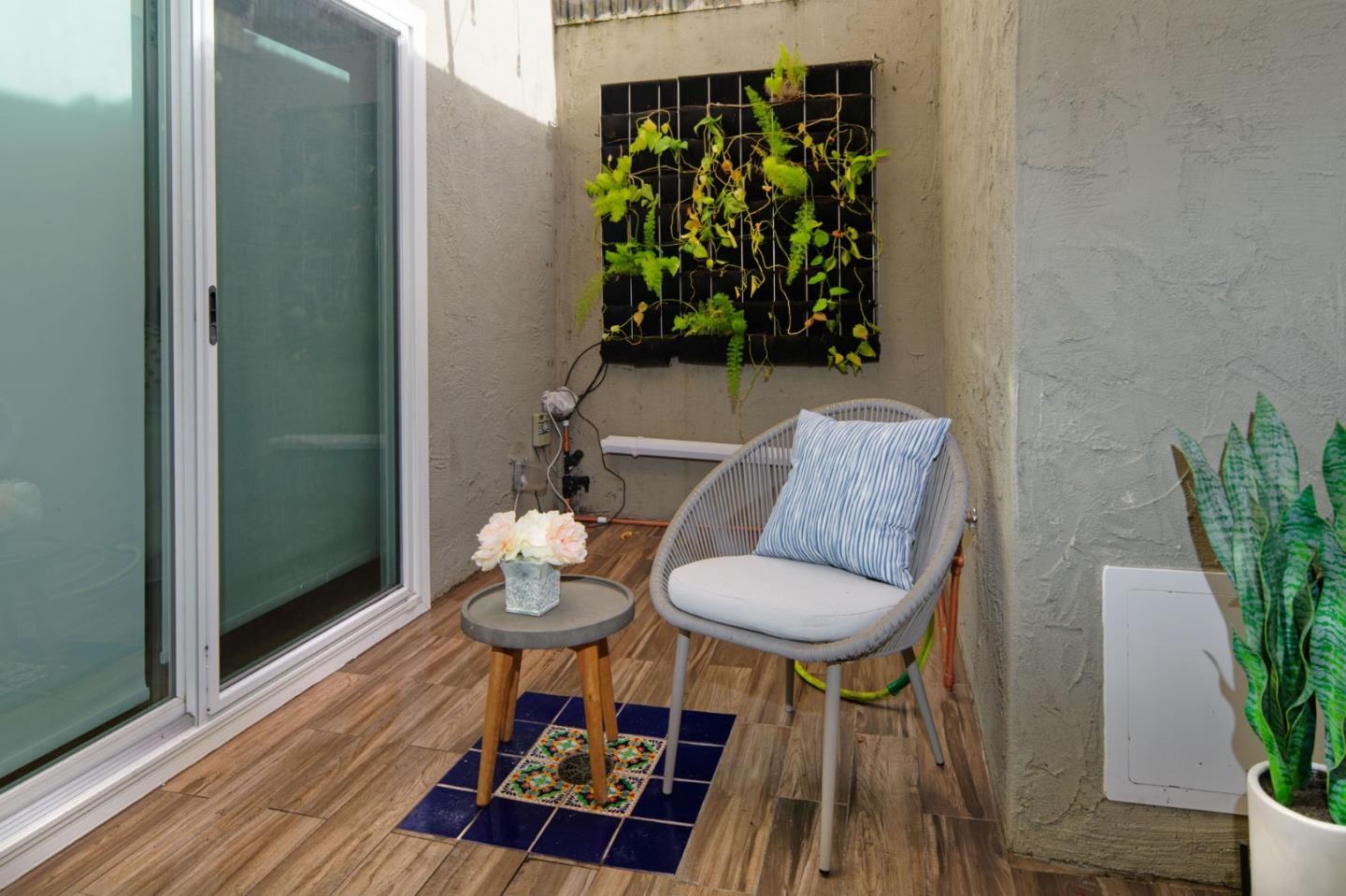 Detail Gallery Image 16 of 58 For 1135 Holly Oak Cir, San Jose,  CA 95120 - 3 Beds | 2 Baths