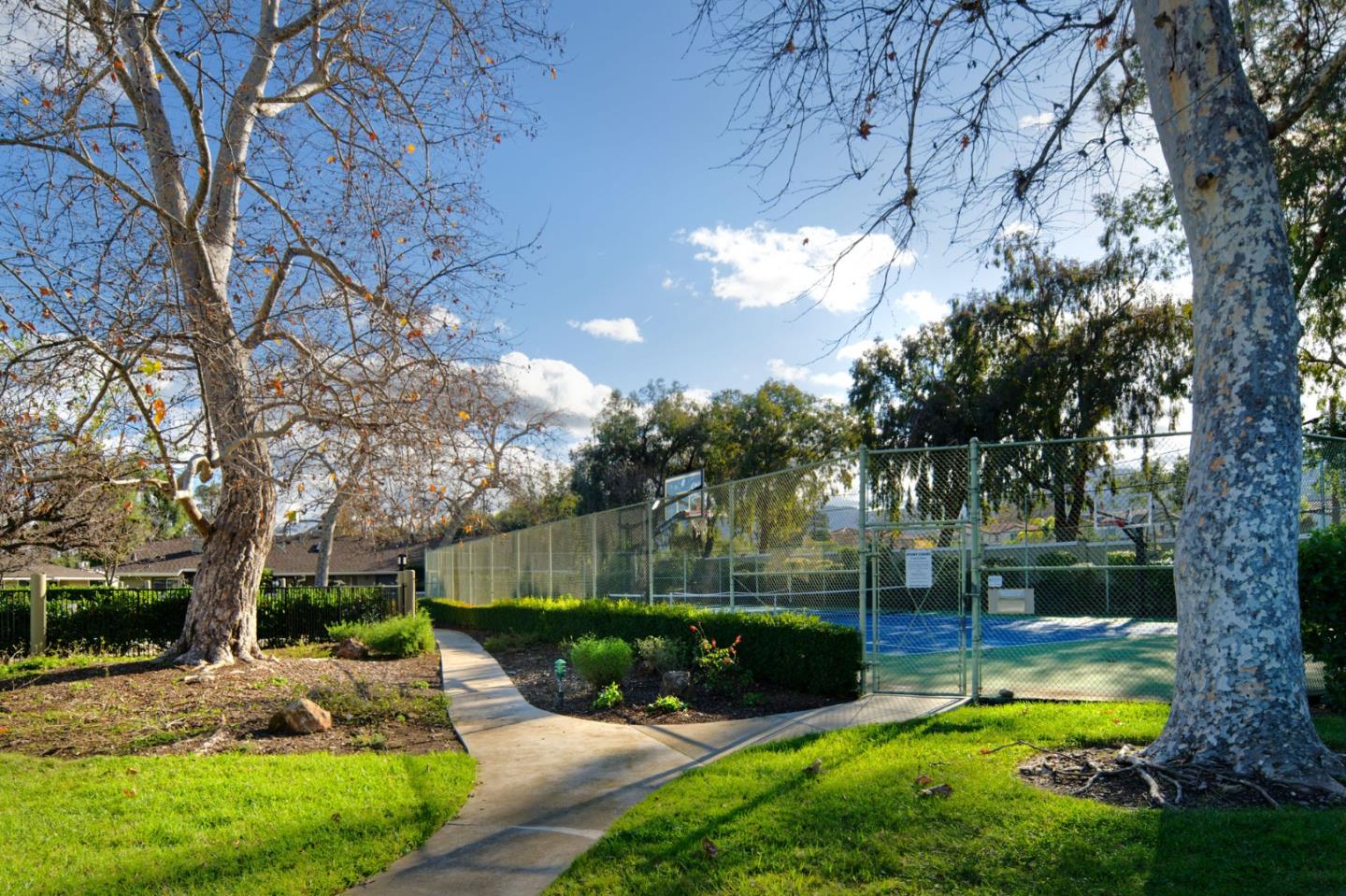 Detail Gallery Image 53 of 58 For 1135 Holly Oak Cir, San Jose,  CA 95120 - 3 Beds | 2 Baths