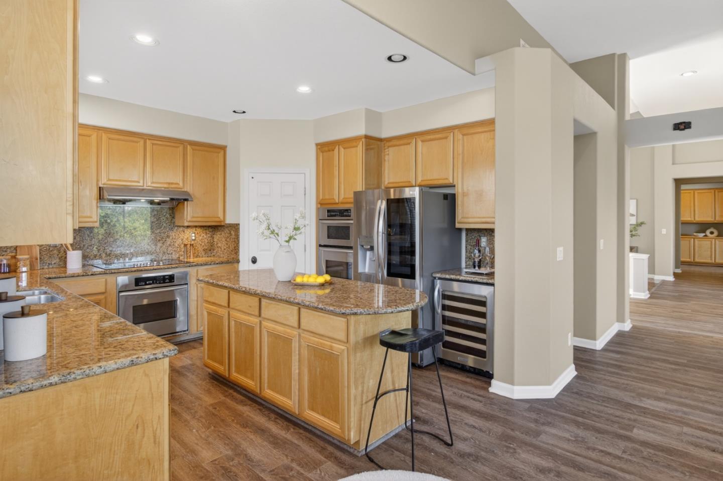 Detail Gallery Image 15 of 59 For 1280 Quail Ridge Way, Hollister,  CA 95023 - 4 Beds | 2/1 Baths