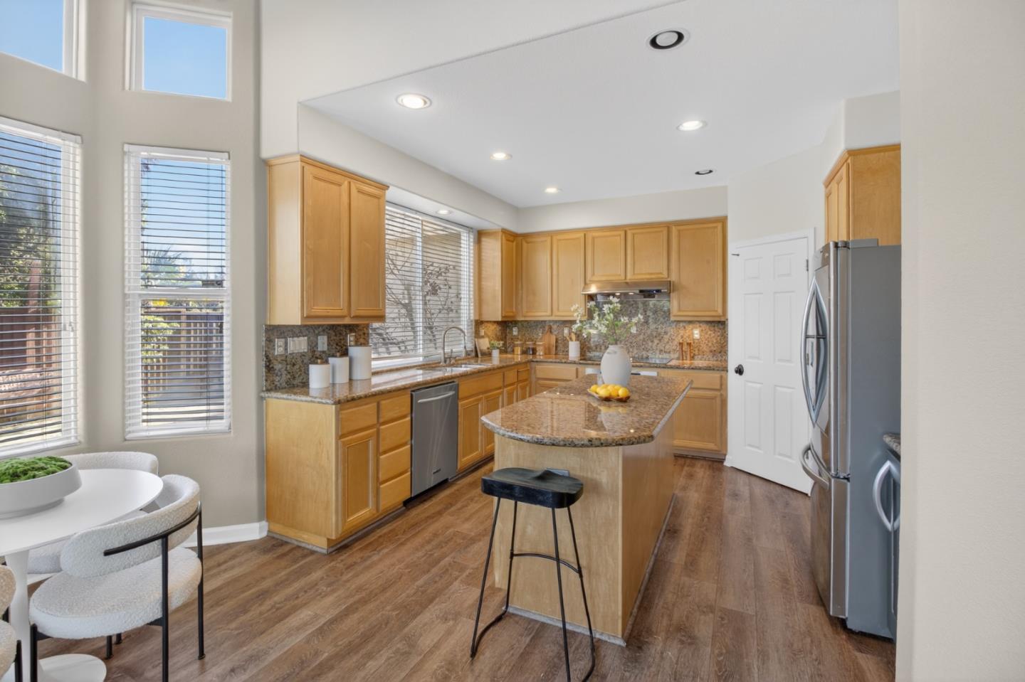 Detail Gallery Image 16 of 59 For 1280 Quail Ridge Way, Hollister,  CA 95023 - 4 Beds | 2/1 Baths