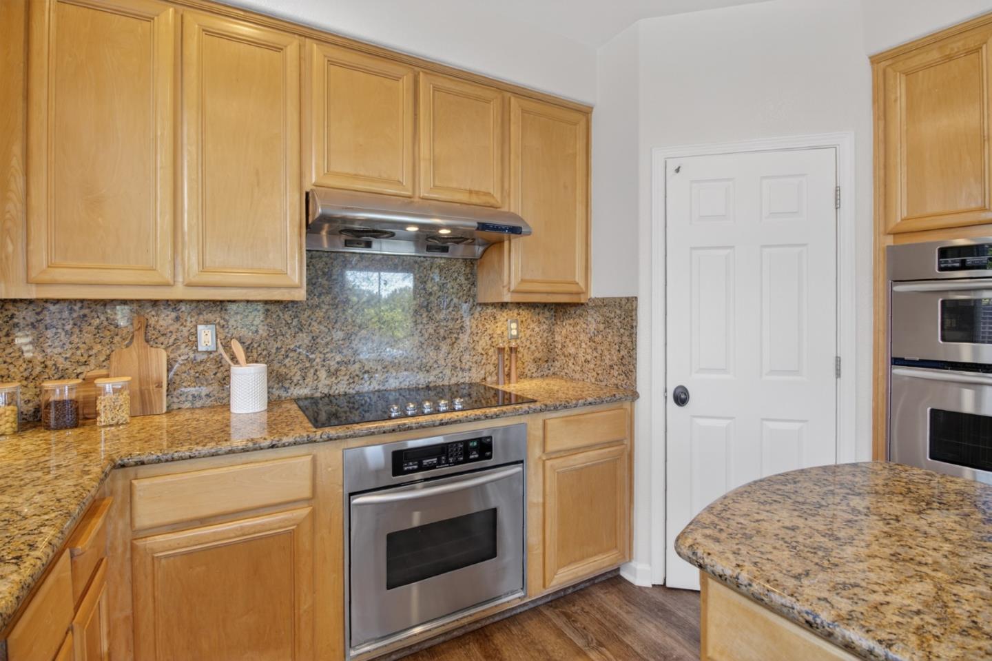 Detail Gallery Image 17 of 59 For 1280 Quail Ridge Way, Hollister,  CA 95023 - 4 Beds | 2/1 Baths