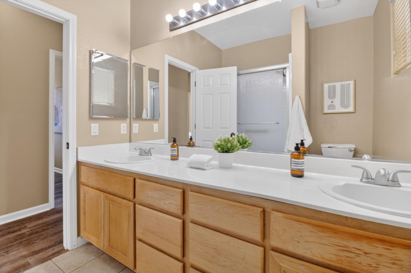 Detail Gallery Image 46 of 59 For 1280 Quail Ridge Way, Hollister,  CA 95023 - 4 Beds | 2/1 Baths