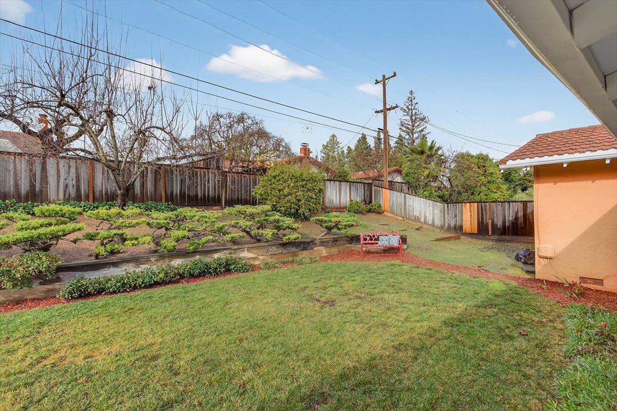 Detail Gallery Image 39 of 40 For 251 Old Adobe Rd, Los Gatos,  CA 95032 - 3 Beds | 2/1 Baths