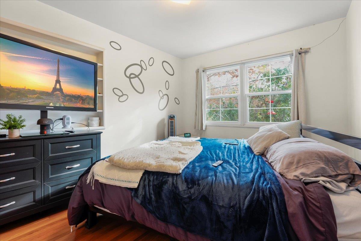 Detail Gallery Image 12 of 22 For 2745 Byron St, Palo Alto,  CA 94306 - – Beds | – Baths