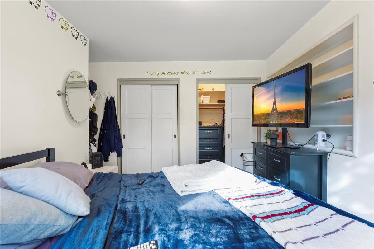 Detail Gallery Image 13 of 22 For 2745 Byron St, Palo Alto,  CA 94306 - – Beds | – Baths