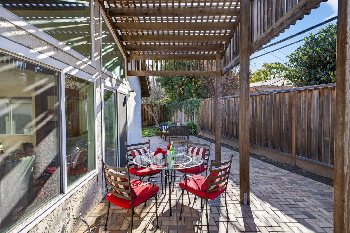 Detail Gallery Image 32 of 51 For 2487 Redbud Ct, San Jose,  CA 95128 - 3 Beds | 2 Baths