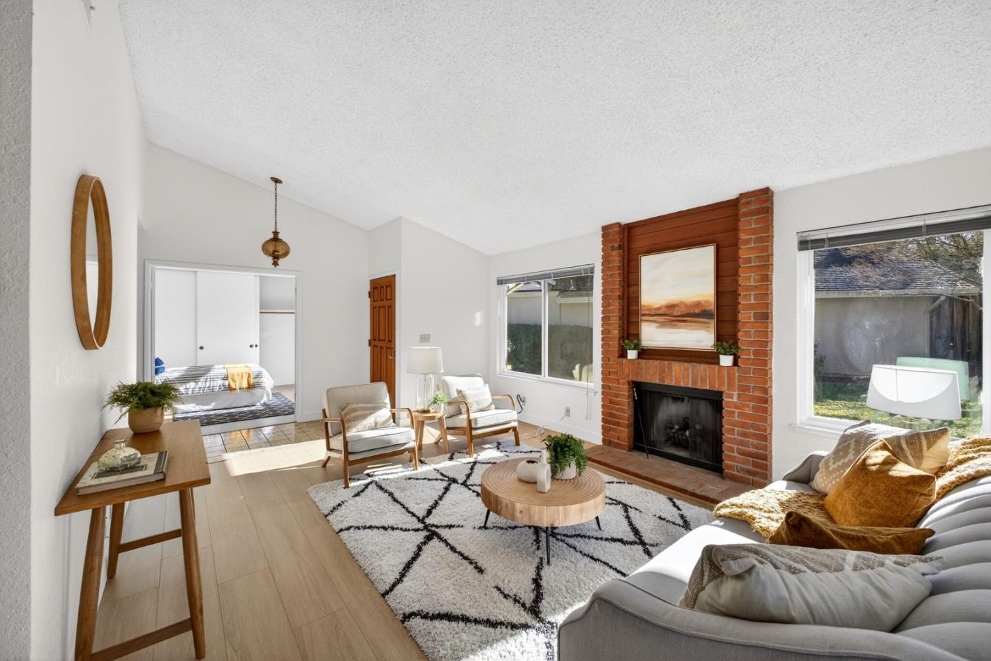 Detail Gallery Image 6 of 51 For 2487 Redbud Ct, San Jose,  CA 95128 - 3 Beds | 2 Baths