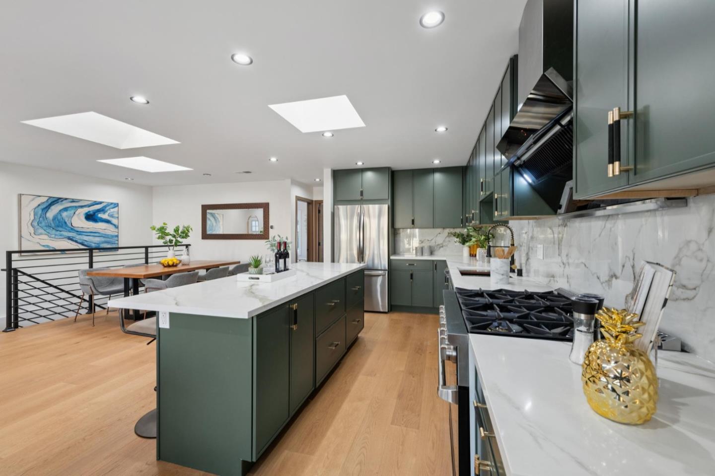 Detail Gallery Image 24 of 66 For 25 Ramsell St, San Francisco,  CA 94132 - 4 Beds | 3/1 Baths