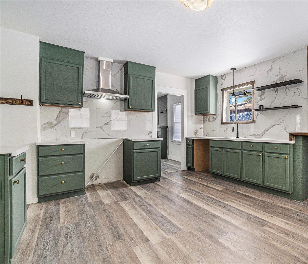 Detail Gallery Image 7 of 12 For 513 Arch St, Martinez,  CA 94553 - 2 Beds | 1 Baths