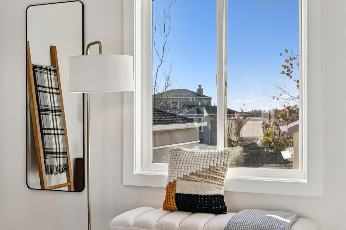 Detail Gallery Image 36 of 54 For 3060 19th Ave, San Francisco,  CA 94132 - 4 Beds | 4 Baths