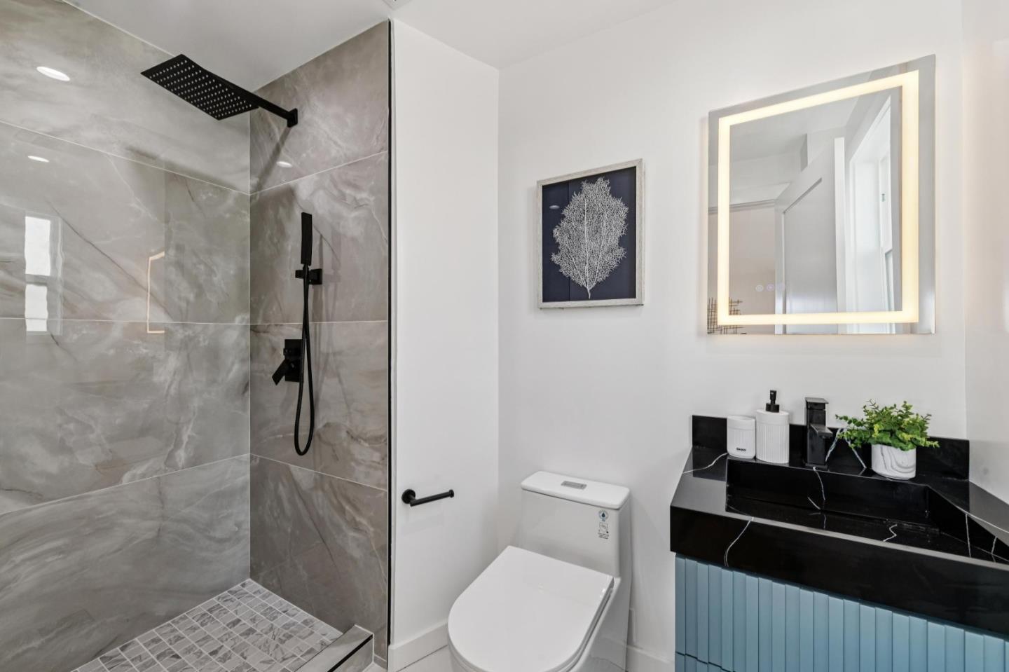 Detail Gallery Image 41 of 54 For 3060 19th Ave, San Francisco,  CA 94132 - 4 Beds | 4 Baths