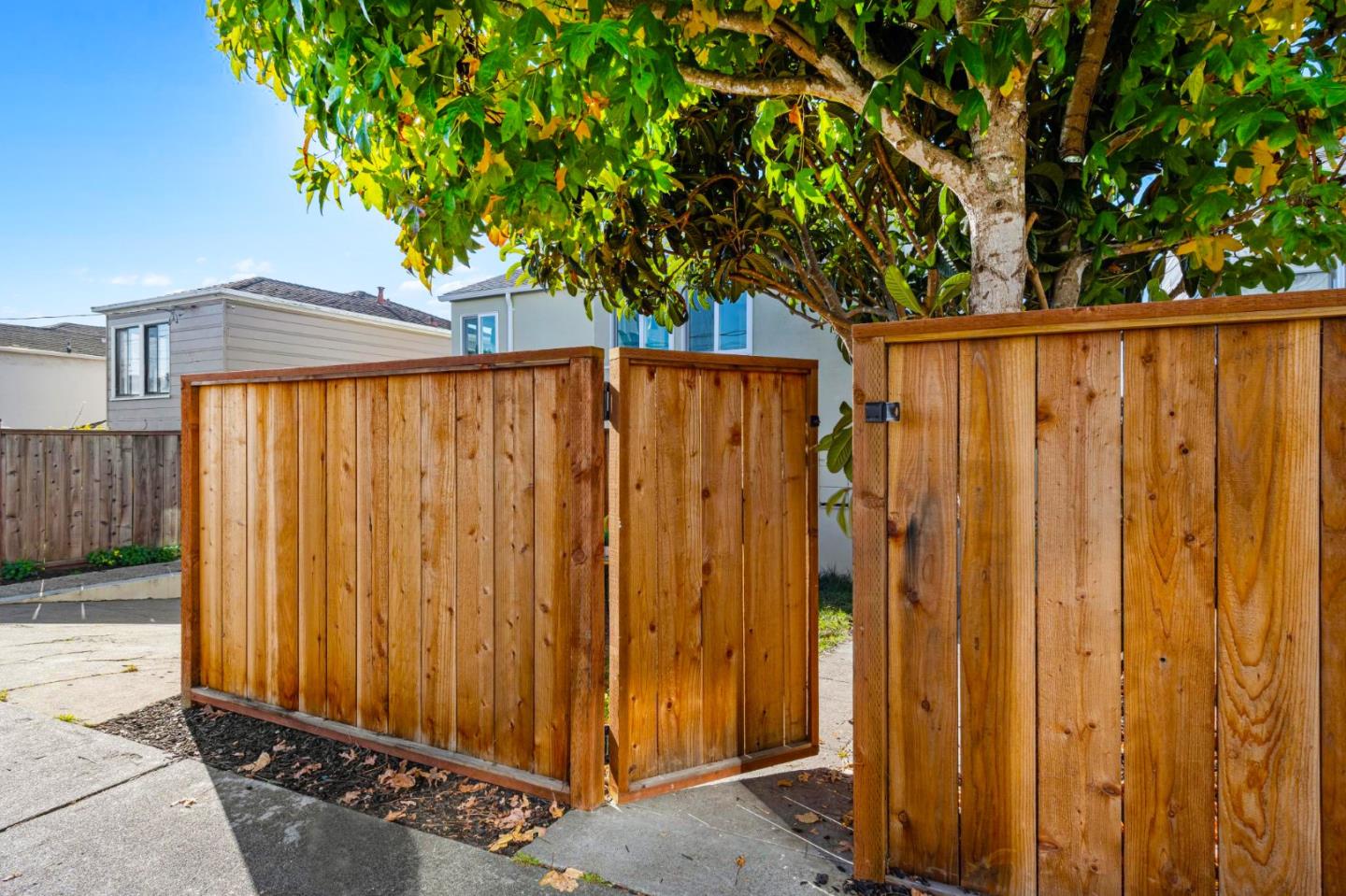 Detail Gallery Image 48 of 54 For 3060 19th Ave, San Francisco,  CA 94132 - 4 Beds | 4 Baths