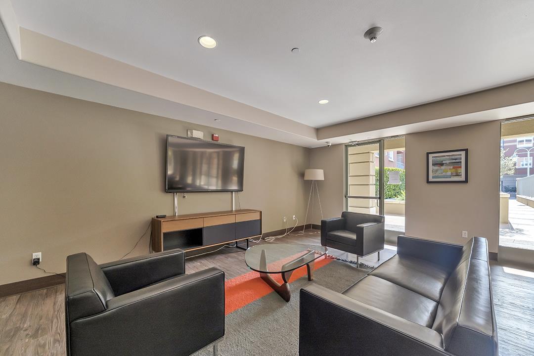 Detail Gallery Image 23 of 24 For 130 E San Fernando St #419,  San Jose,  CA 95112 - 2 Beds | 2/1 Baths