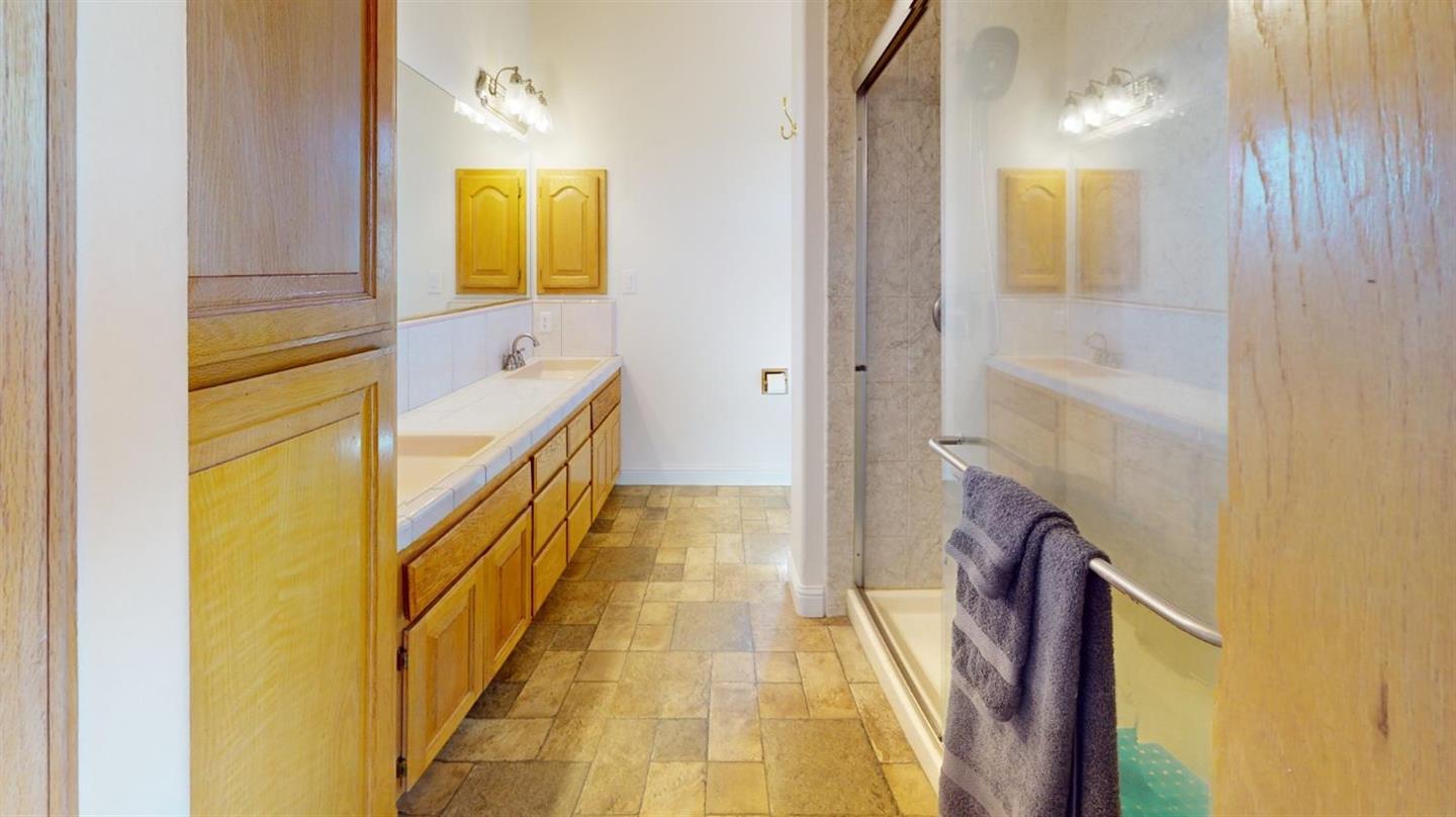 Detail Gallery Image 18 of 29 For 3346 Verde Robles Dr, Camino,  CA 95709 - 4 Beds | 3 Baths