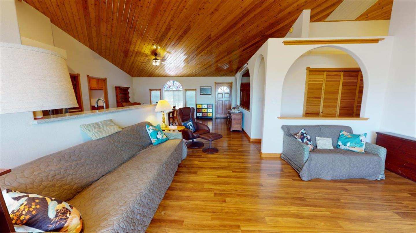 Detail Gallery Image 5 of 29 For 3346 Verde Robles Dr, Camino,  CA 95709 - 4 Beds | 3 Baths