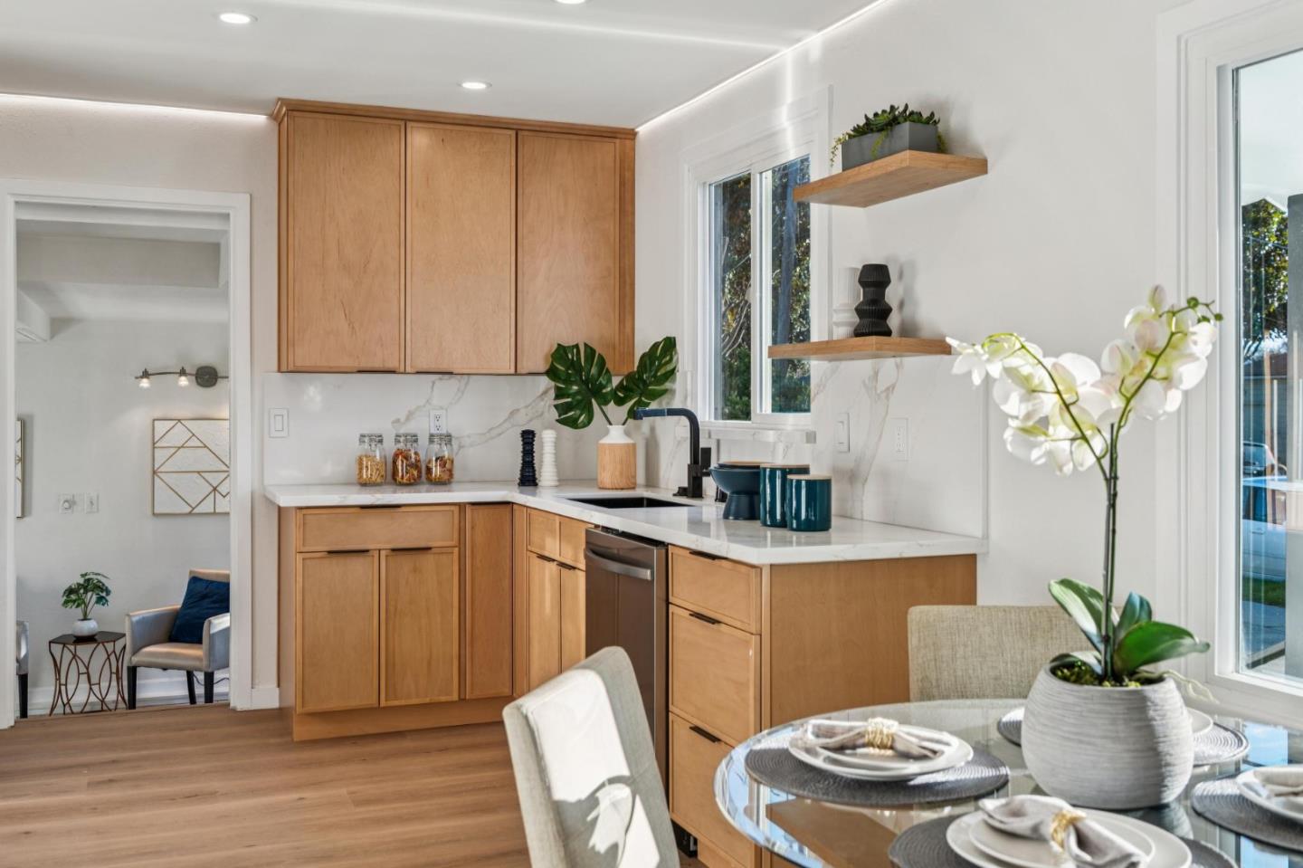 Detail Gallery Image 19 of 63 For 584 Warden Ave, San Leandro,  CA 94577 - 3 Beds | 2 Baths