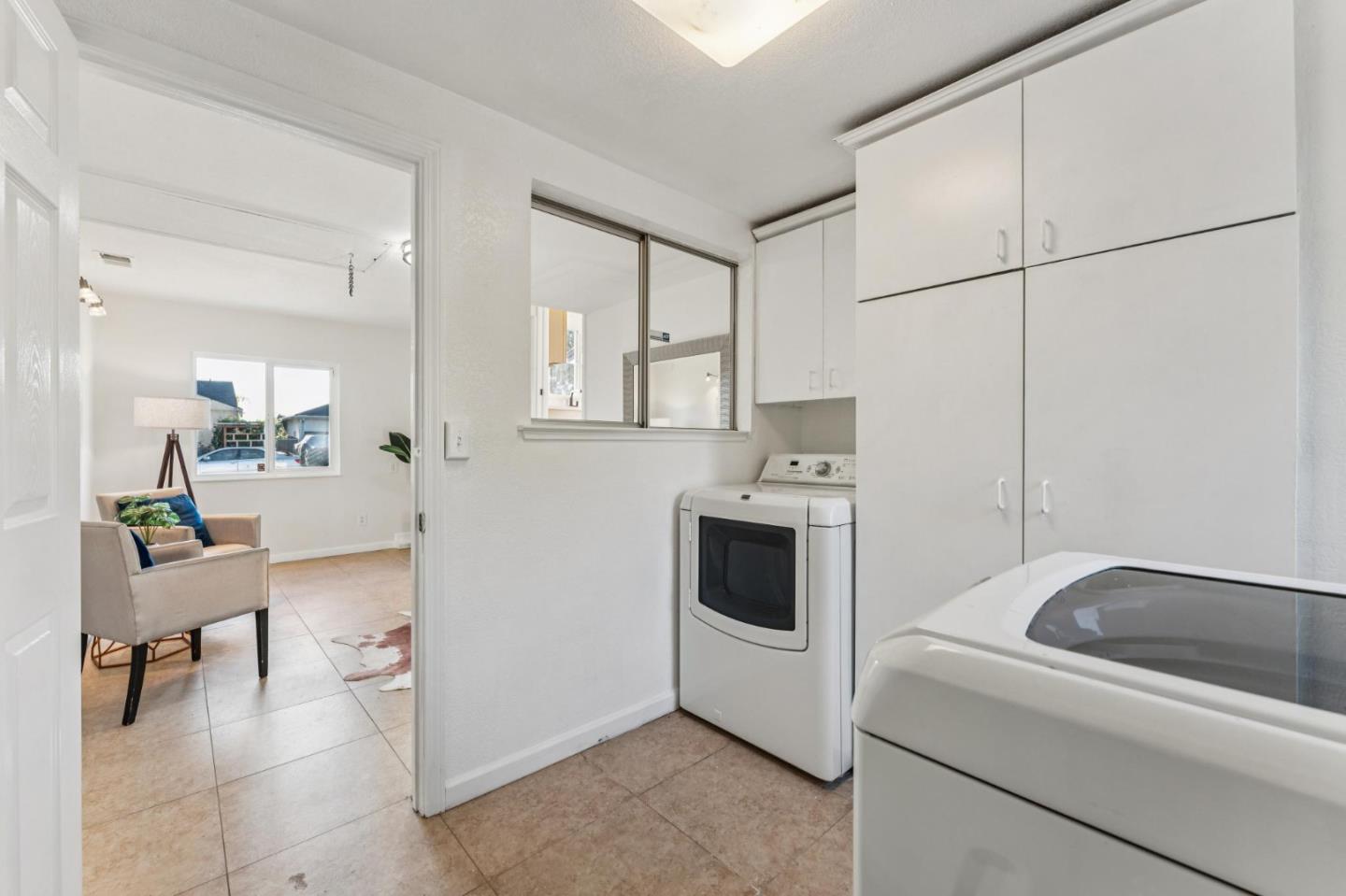 Detail Gallery Image 49 of 63 For 584 Warden Ave, San Leandro,  CA 94577 - 3 Beds | 2 Baths