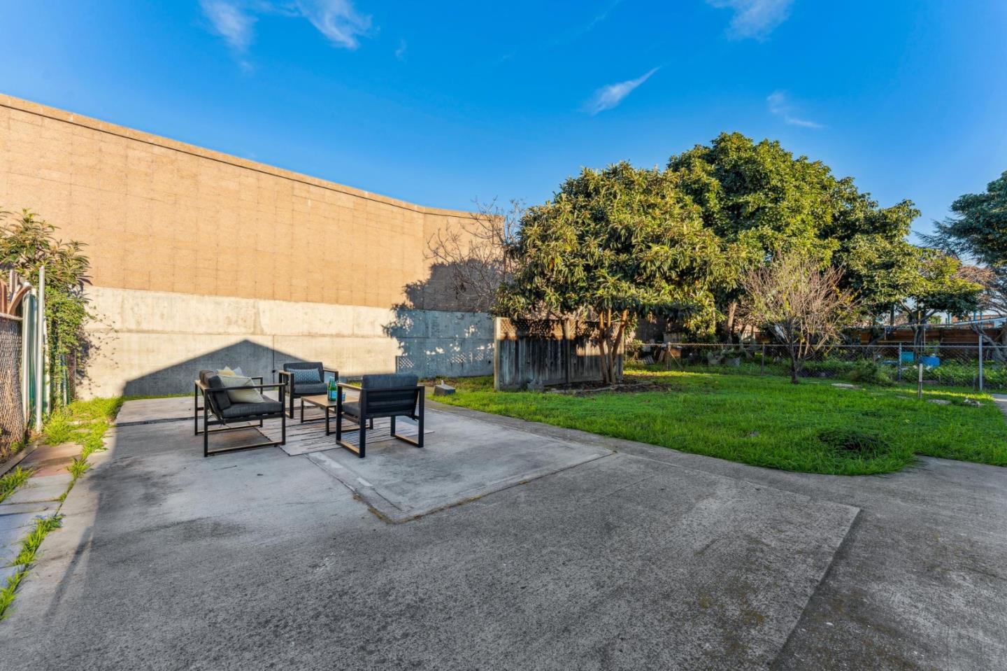 Detail Gallery Image 53 of 63 For 584 Warden Ave, San Leandro,  CA 94577 - 3 Beds | 2 Baths