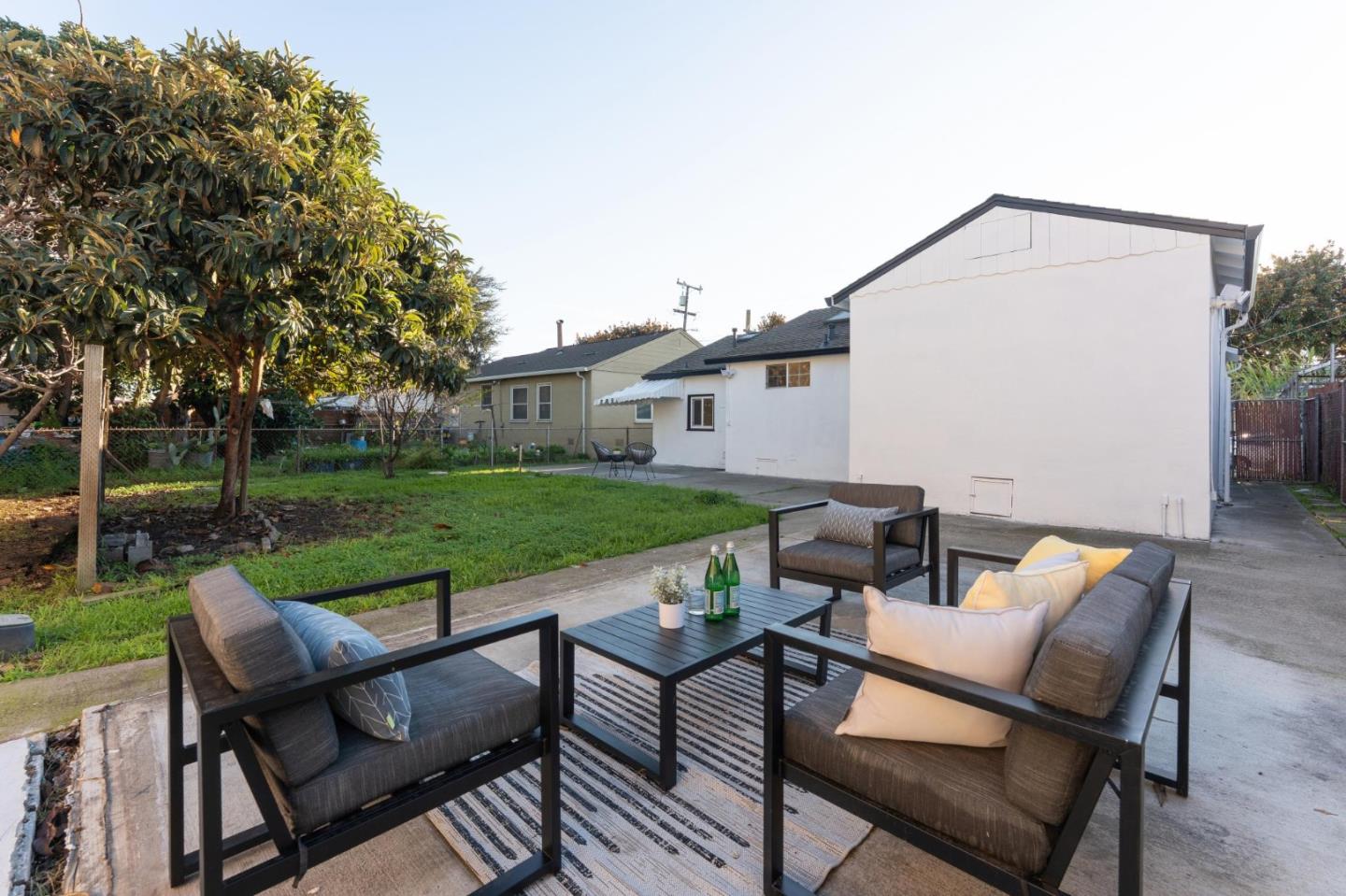 Detail Gallery Image 55 of 63 For 584 Warden Ave, San Leandro,  CA 94577 - 3 Beds | 2 Baths