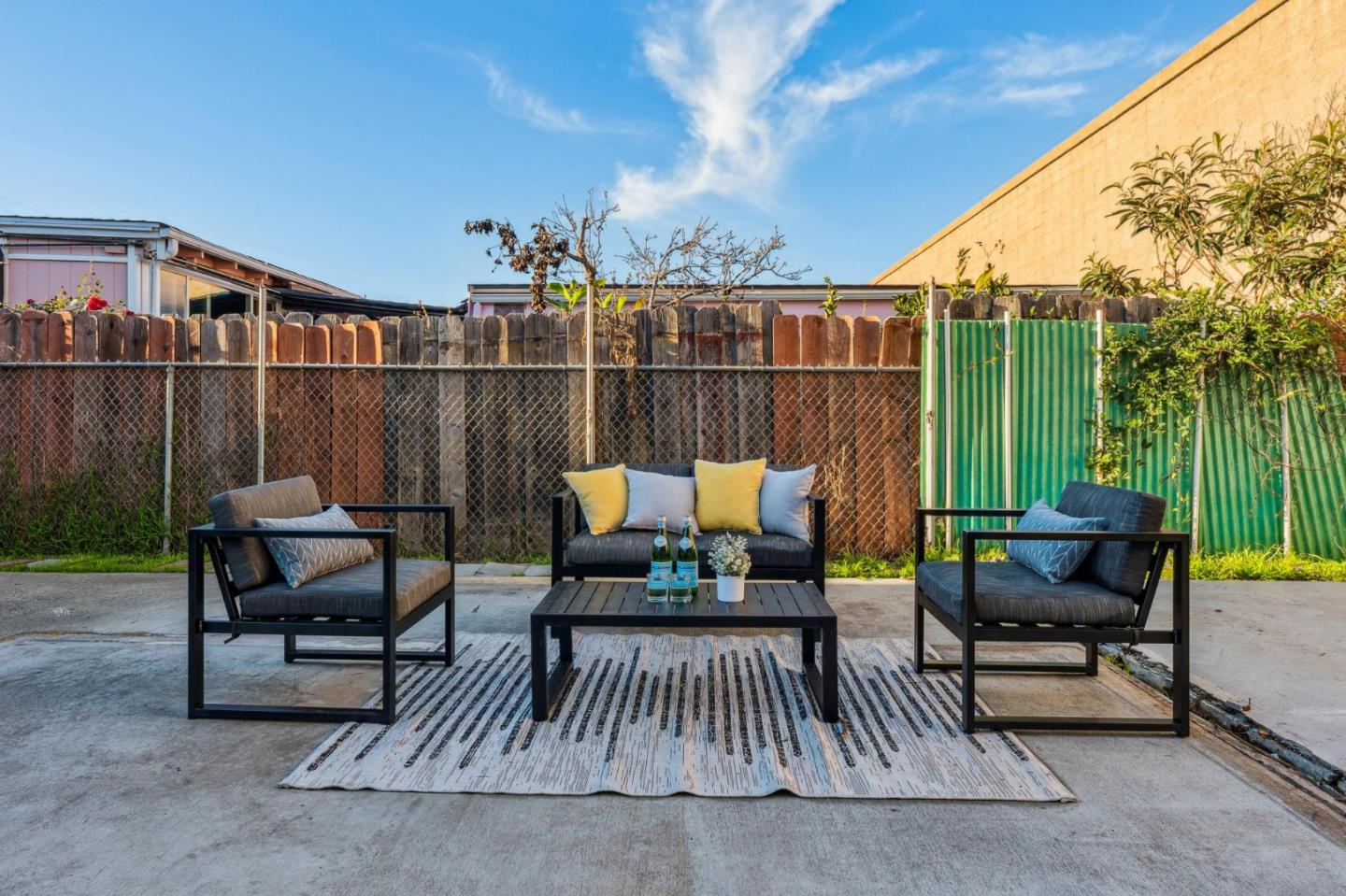 Detail Gallery Image 56 of 63 For 584 Warden Ave, San Leandro,  CA 94577 - 3 Beds | 2 Baths