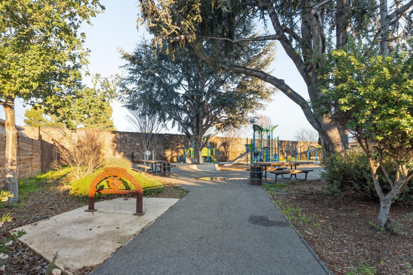 Detail Gallery Image 62 of 63 For 584 Warden Ave, San Leandro,  CA 94577 - 3 Beds | 2 Baths