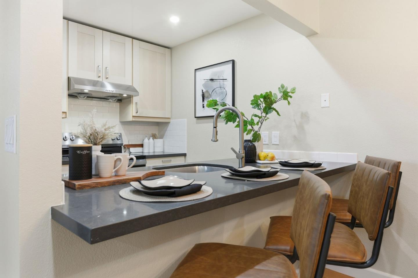 Photo #7: ML82030800 Listing: Photo #7