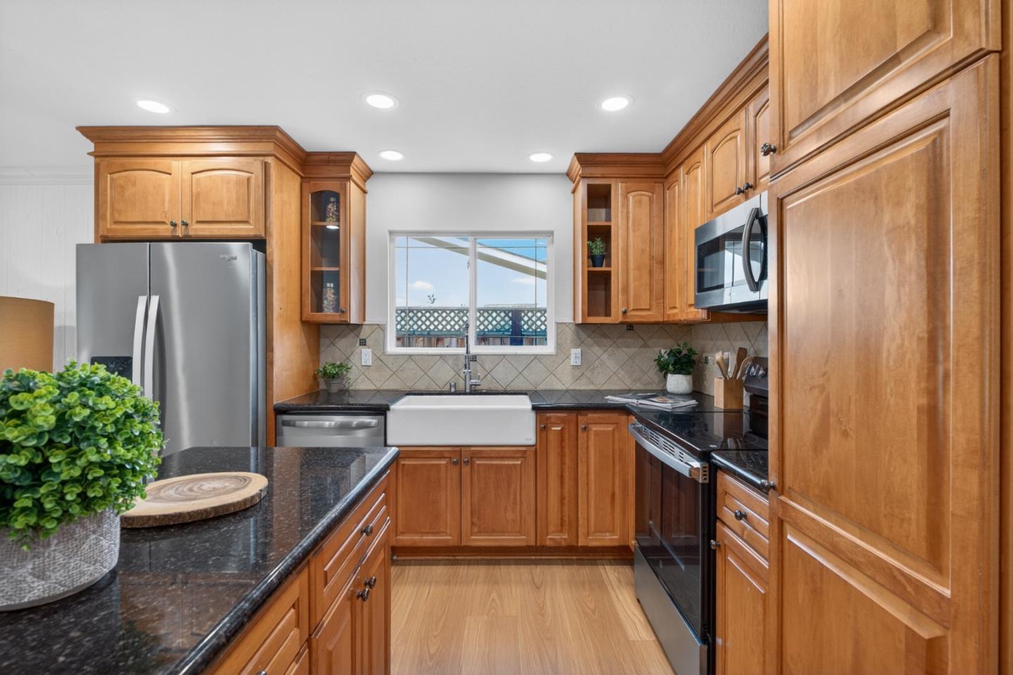 Detail Gallery Image 19 of 40 For 1056 Wallace Dr, San Jose,  CA 95120 - 3 Beds | 2 Baths