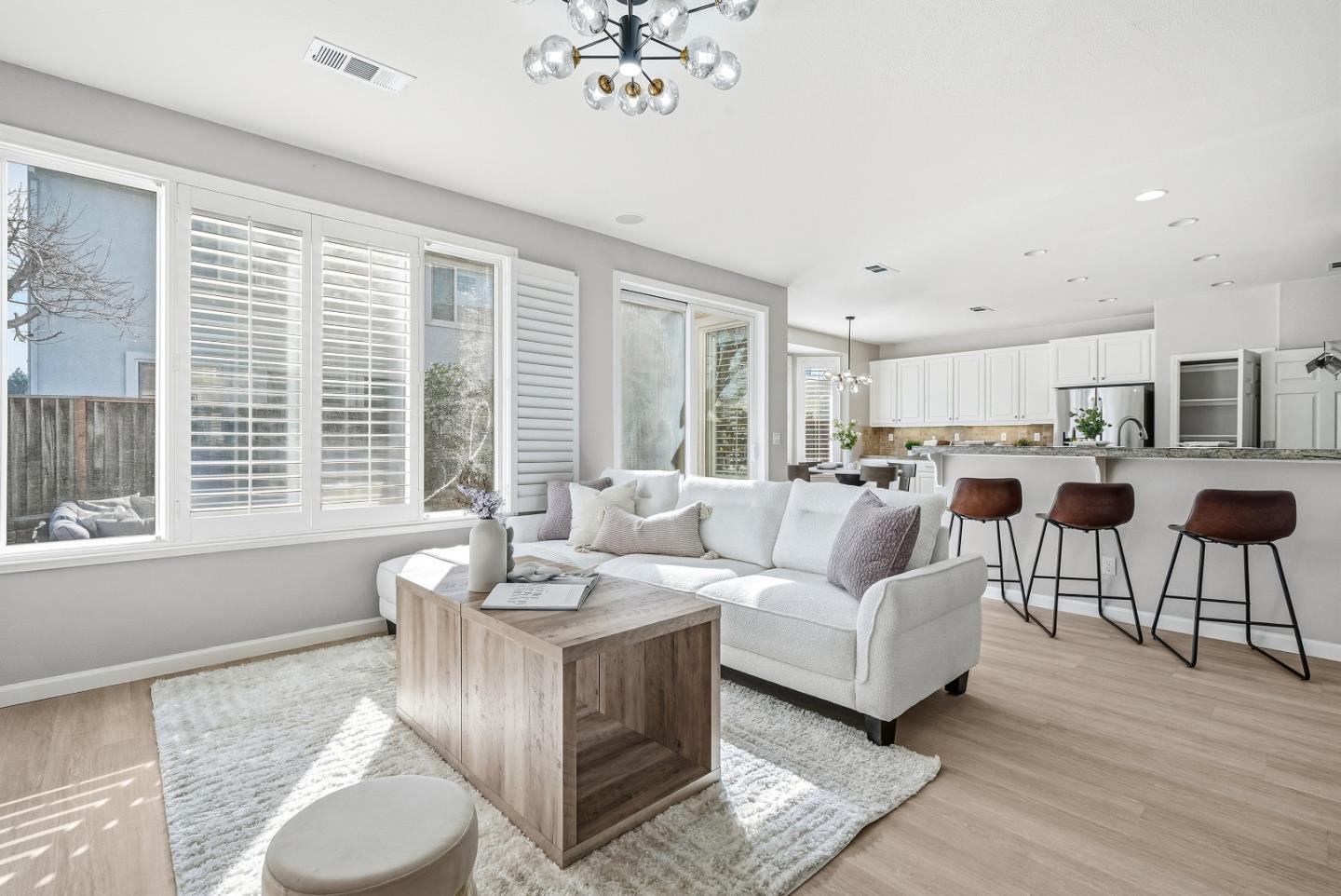 Detail Gallery Image 13 of 50 For 2088 Mckenzie Pl, San Jose,  CA 95131 - 4 Beds | 2/1 Baths