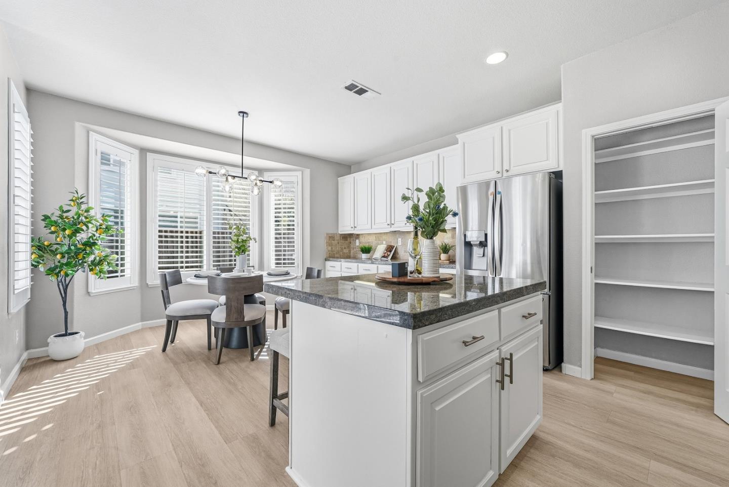 Detail Gallery Image 16 of 50 For 2088 Mckenzie Pl, San Jose,  CA 95131 - 4 Beds | 2/1 Baths