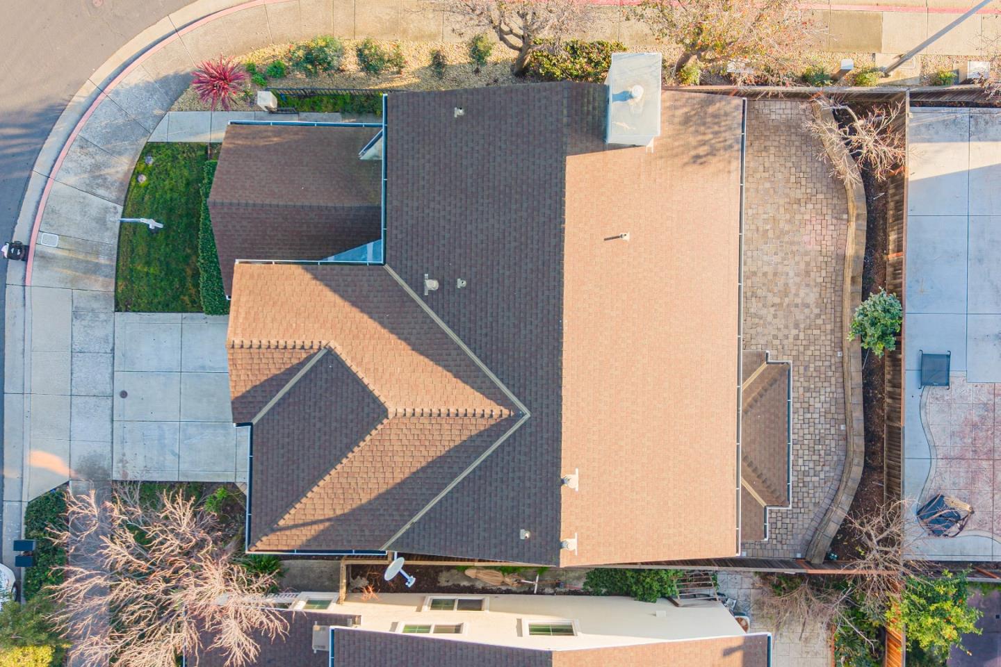 Detail Gallery Image 45 of 50 For 2088 Mckenzie Pl, San Jose,  CA 95131 - 4 Beds | 2/1 Baths