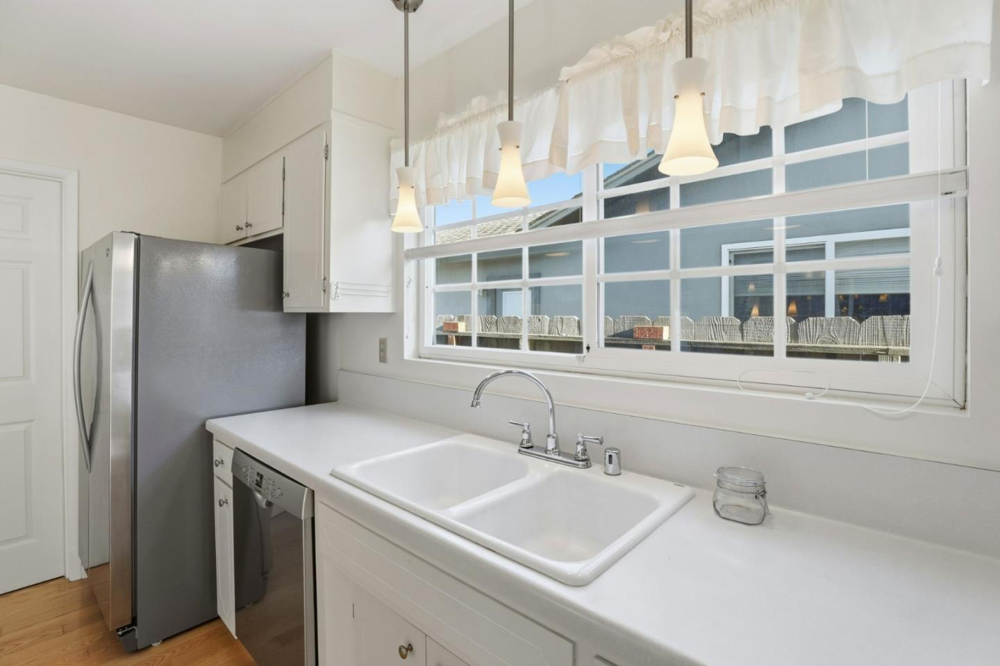 Detail Gallery Image 14 of 37 For 3288 Steven Ct, Marina,  CA 93933 - 4 Beds | 2 Baths