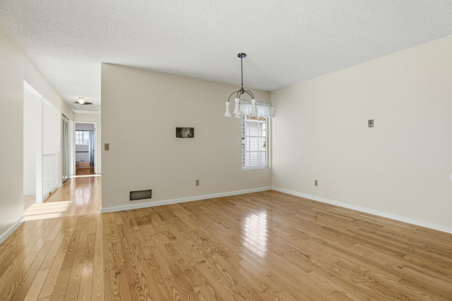 Detail Gallery Image 17 of 37 For 3288 Steven Ct, Marina,  CA 93933 - 4 Beds | 2 Baths