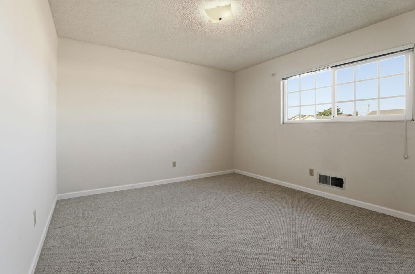 Detail Gallery Image 25 of 37 For 3288 Steven Ct, Marina,  CA 93933 - 4 Beds | 2 Baths