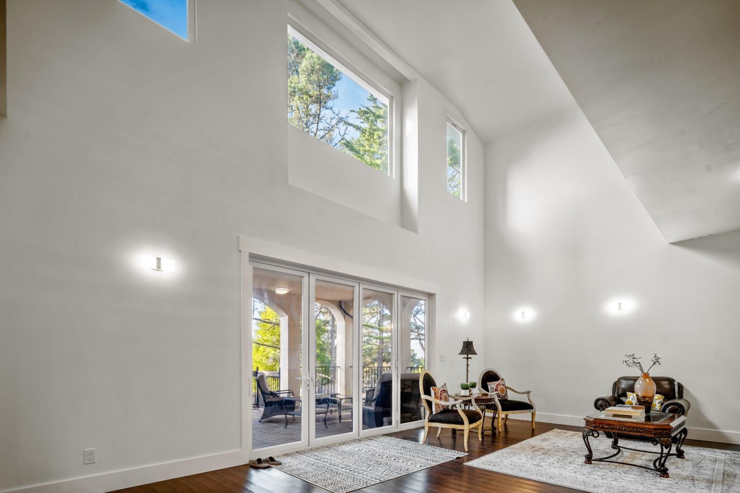 Detail Gallery Image 18 of 39 For 4044 Sunset Ln, Pebble Beach,  CA 93953 - 5 Beds | 4/1 Baths