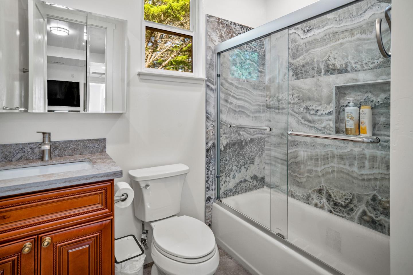 Detail Gallery Image 29 of 39 For 4044 Sunset Ln, Pebble Beach,  CA 93953 - 5 Beds | 4/1 Baths